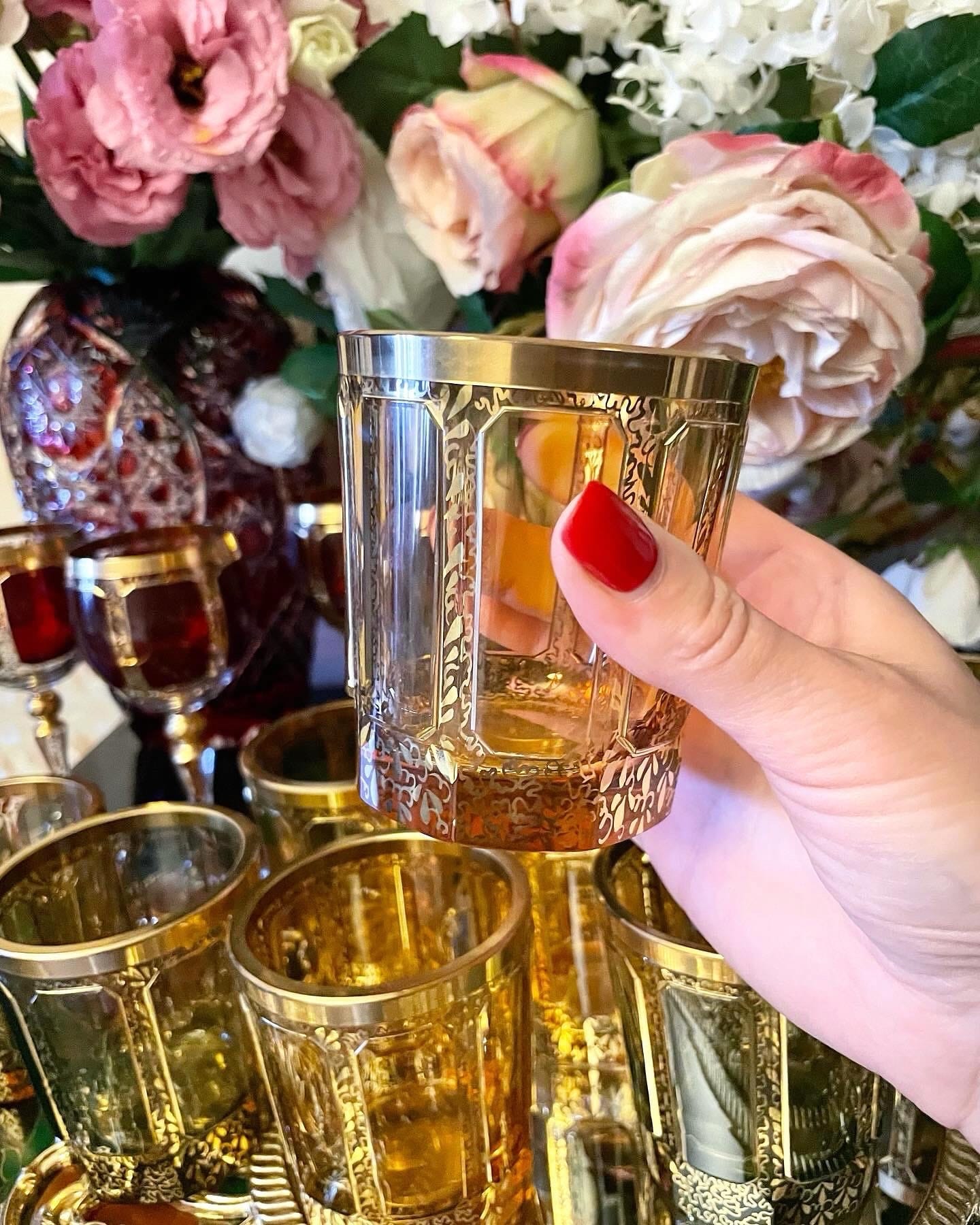 81f6a1c5 e679 4d94 8dd6 50d4a63bf5aa