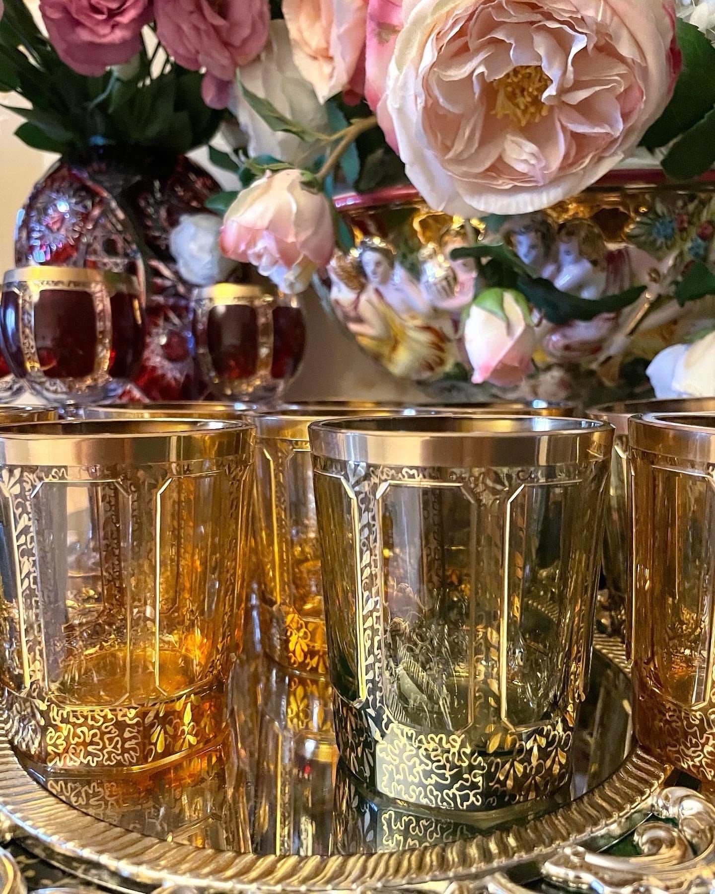 Антикварні стакани в техниці  «кабашон»від Franz Haide