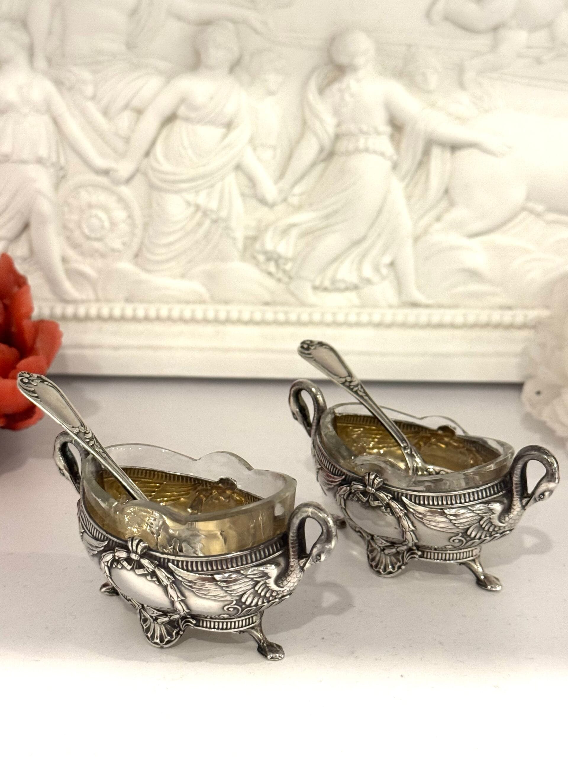 Антикварні срібні спецівники