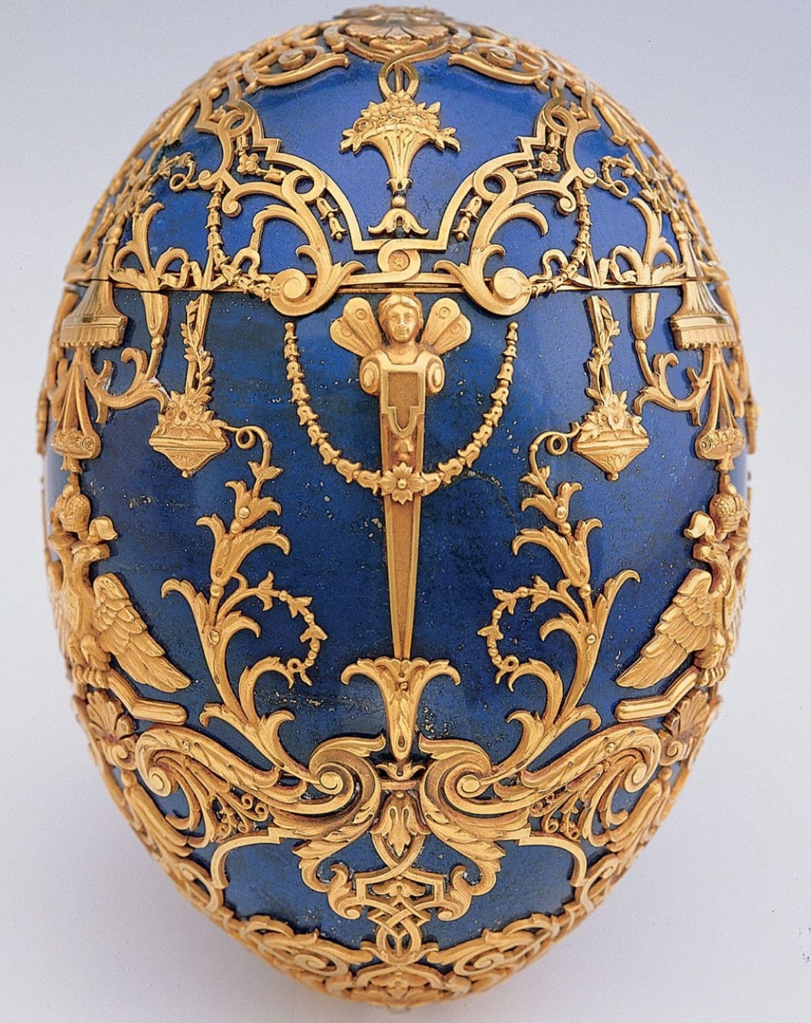 Срібна монета з скрії faberge