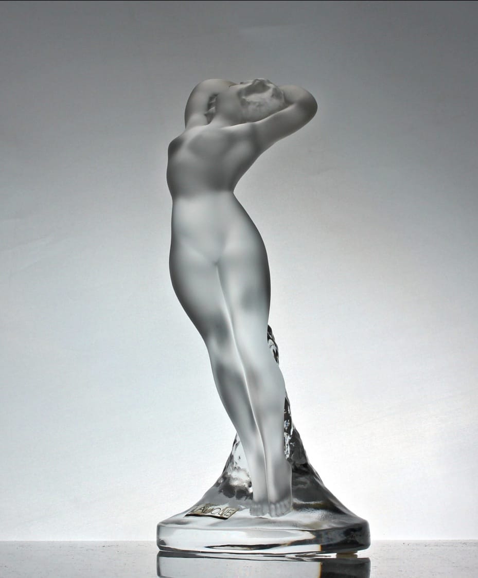 Вінтажна статуетка від Lalique France « Танцівниця» , висота 24 см , Номер моделі «11908» … 60-70 ті рр. - Зображення 9