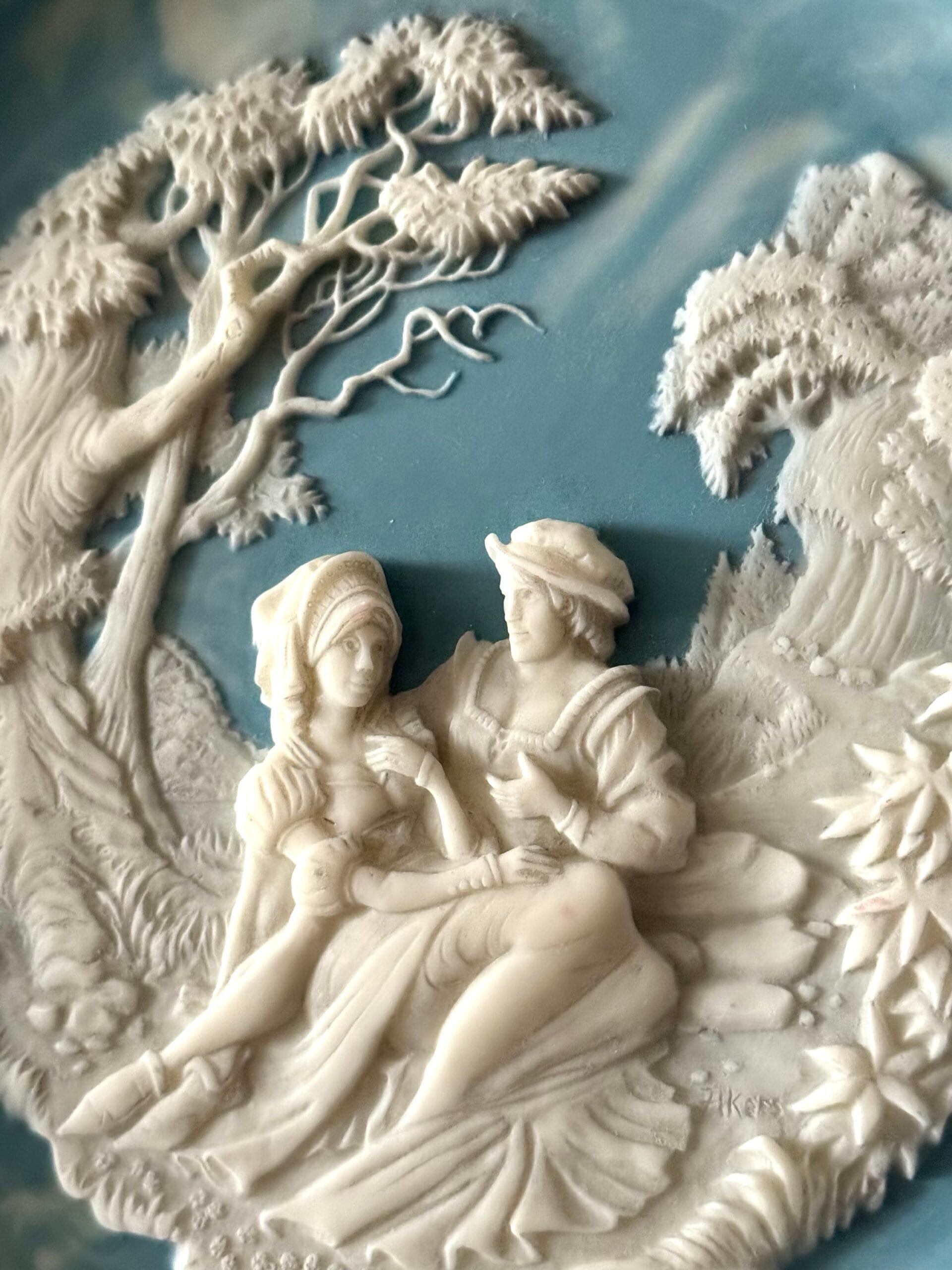 Колекційні тарілки «Любовні сонети Шекспіра» із міцного каменю Inkolay Cameo Stone у 1987–1989 роках - Зображення 15