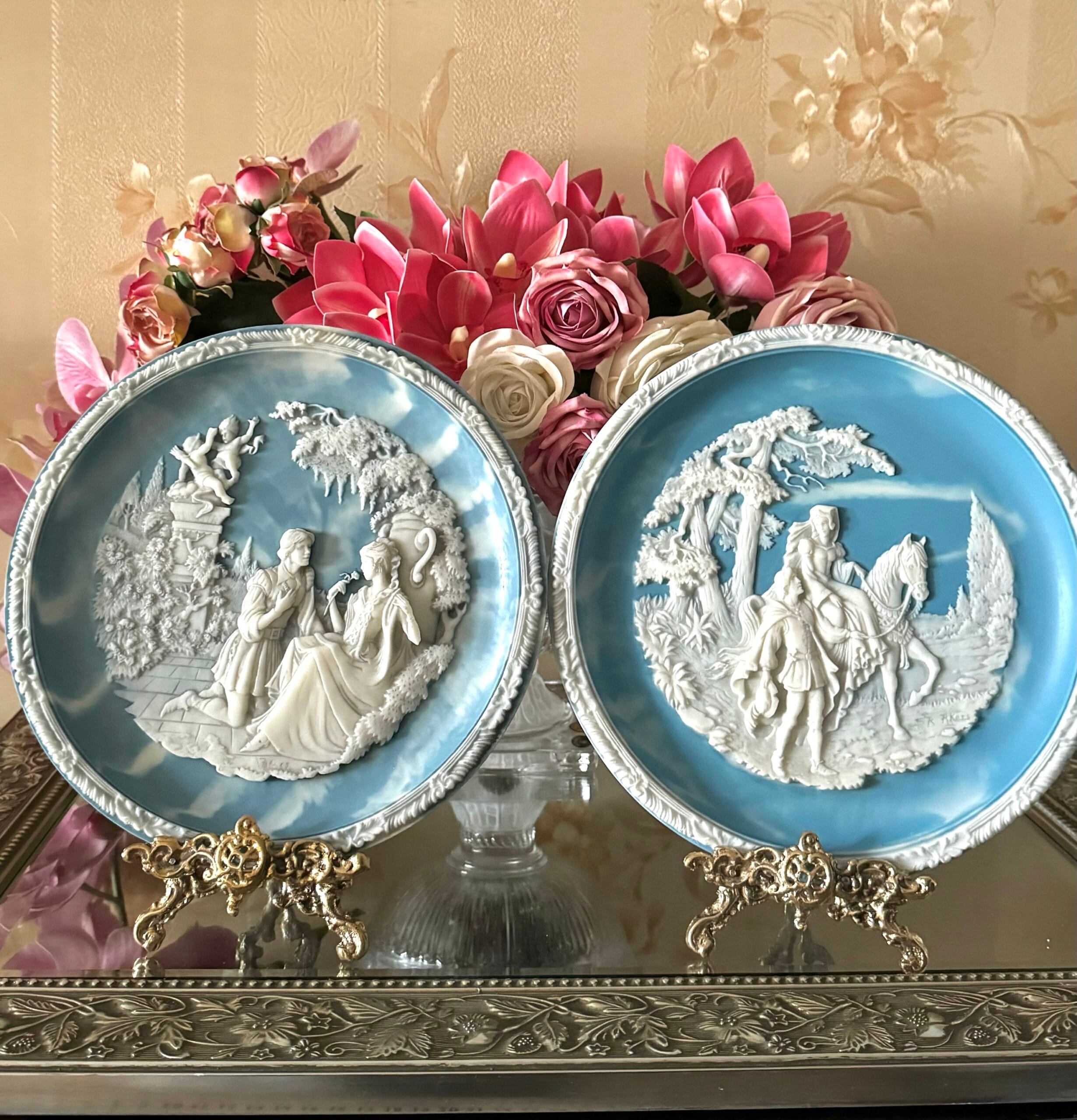 Колекційні тарілки «Любовні сонети Шекспіра» із міцного каменю Inkolay Cameo Stone у 1987–1989 роках - Зображення 3