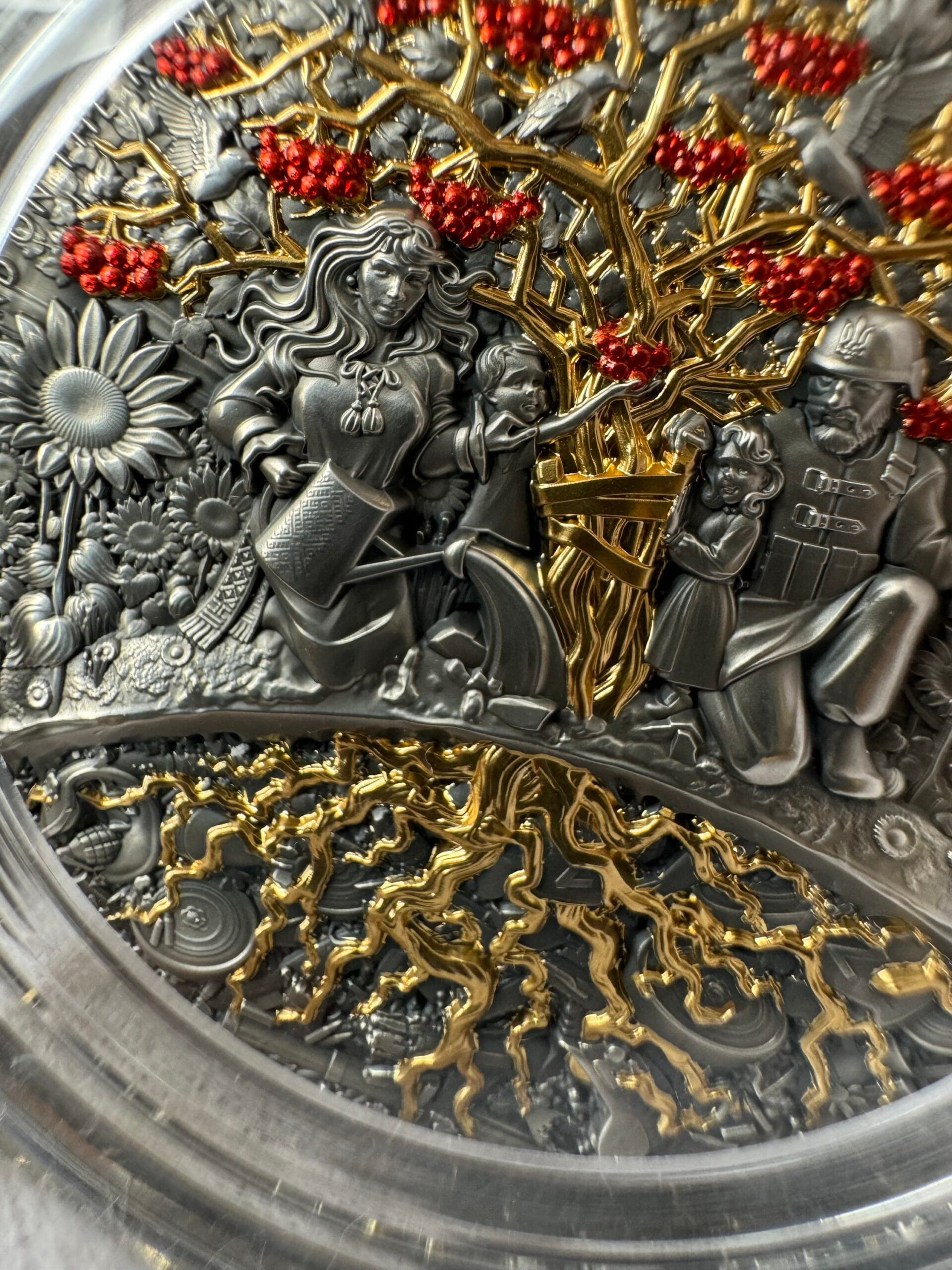 Колекційна срібна монета «Червона Калина» 2 унції T&S coin Cameroon, Vilnius, Lithuania( Латвія) 2024 , тираж 500 штук - Зображення 6