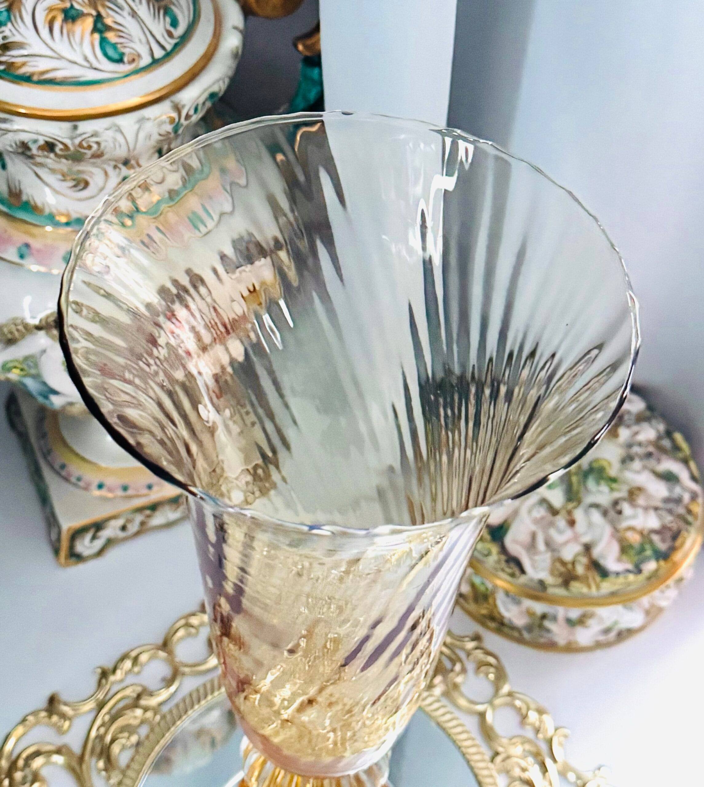 Інтерʼєрна дизайнерська ваза Cecconi з Венеціанського скла ручної роботи , висота 42 см - Зображення 3