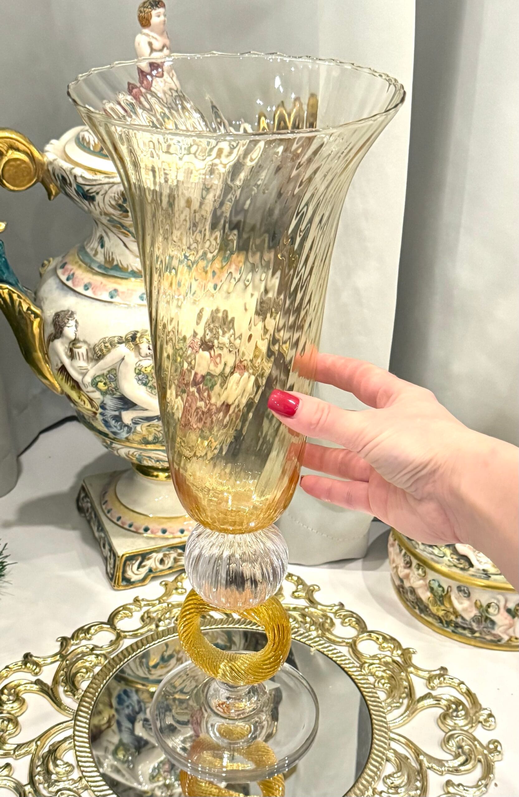 Інтерʼєрна дизайнерська ваза Cecconi з Венеціанського скла ручної роботи  , висота 42 см