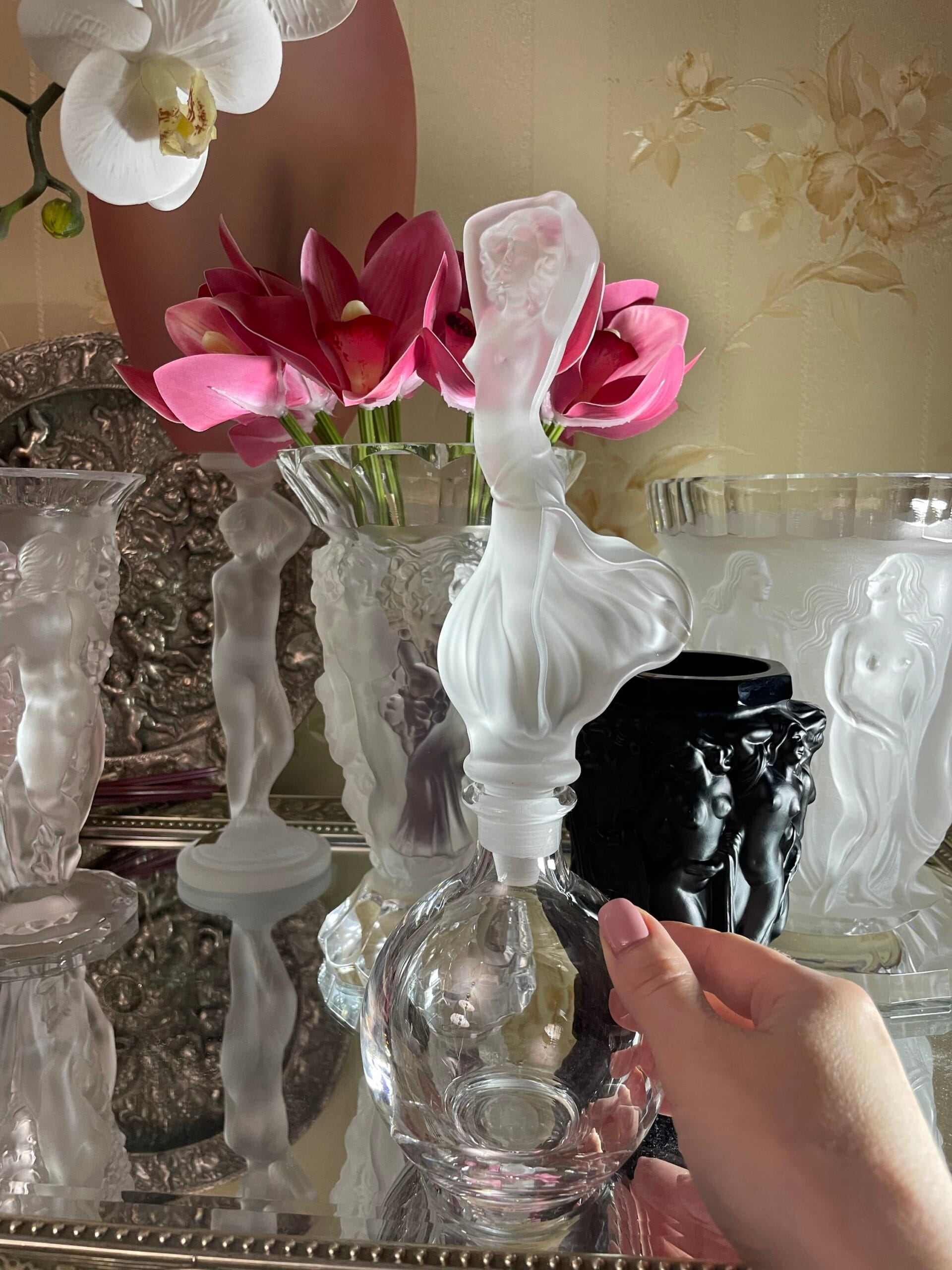 Графін/флакон « танцівниця» від H. Hoffman Art Deco 1930-40 рр. , обʼєм 300 мл - Зображення 4