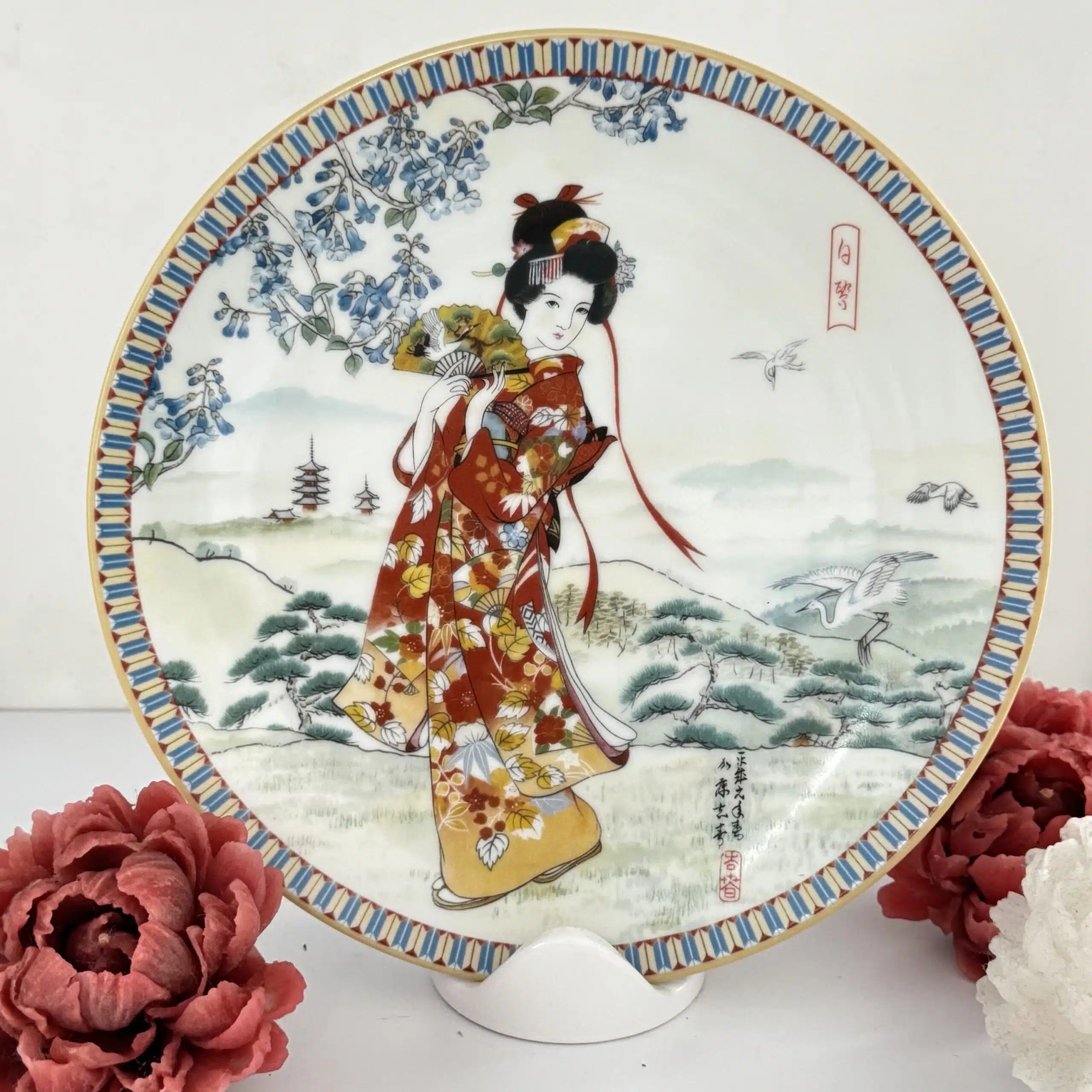 Японські атмосферні декоративні тарілки