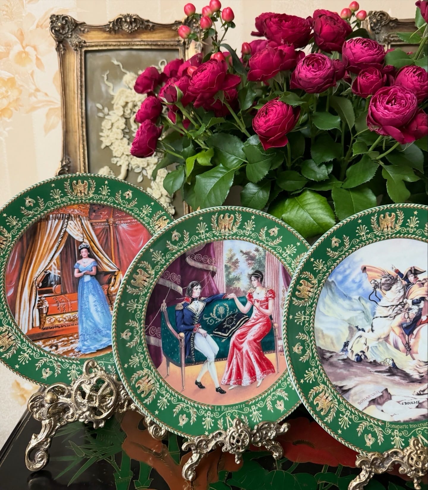 Колекційна серія фарфорових тарілок «Joséphine et Napoléon»